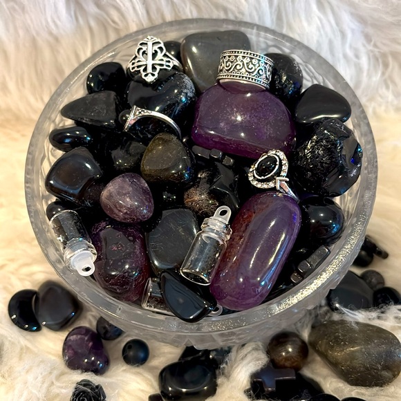 Goth Fairy Crystals Confetti NWOT - Picture 3 of 6